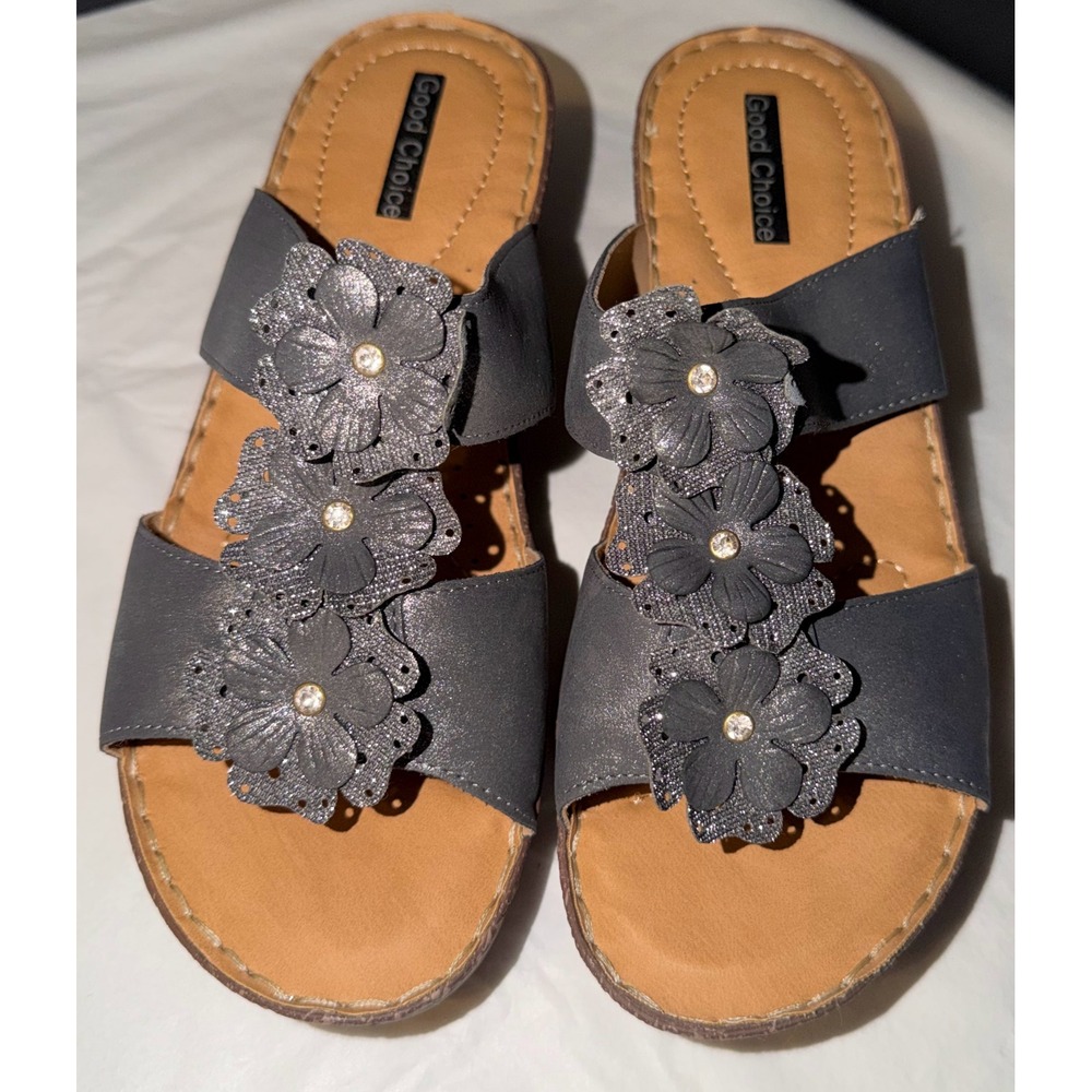 Good Choice Lecia Floral Wedge Sandals Womens 8 Grey Flower Rhinestone Comfort